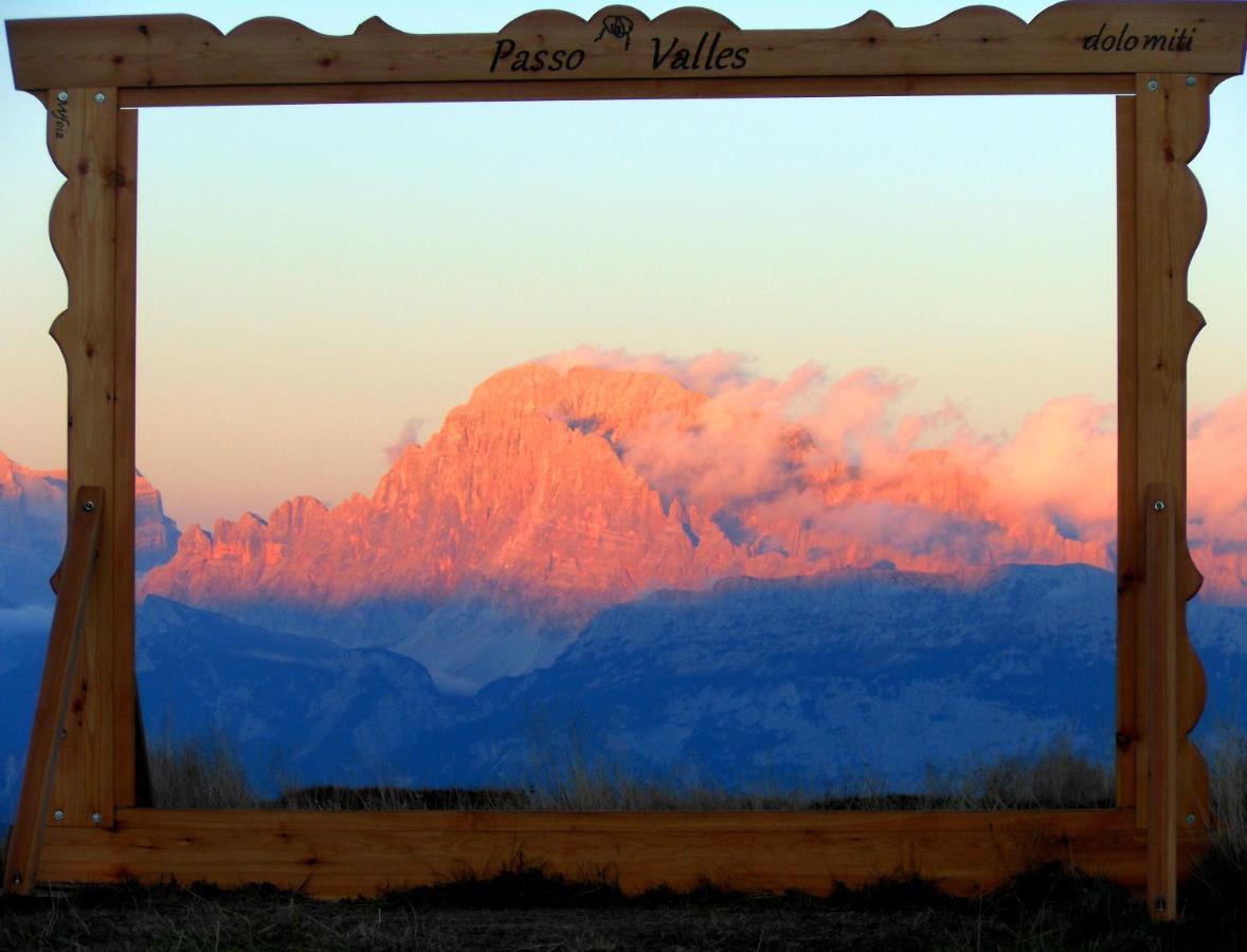 Rifugio Capanna Passo Valles Falcade Bagian luar foto