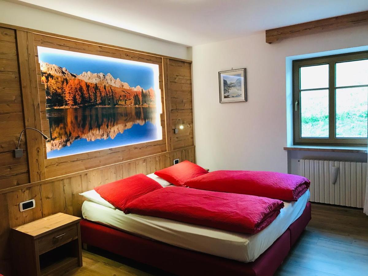Rifugio Capanna Passo Valles Falcade Bagian luar foto