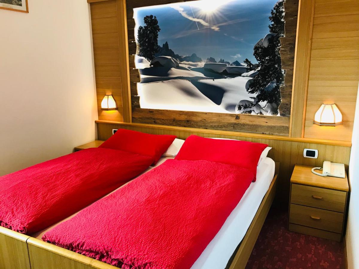 Rifugio Capanna Passo Valles Falcade Bagian luar foto