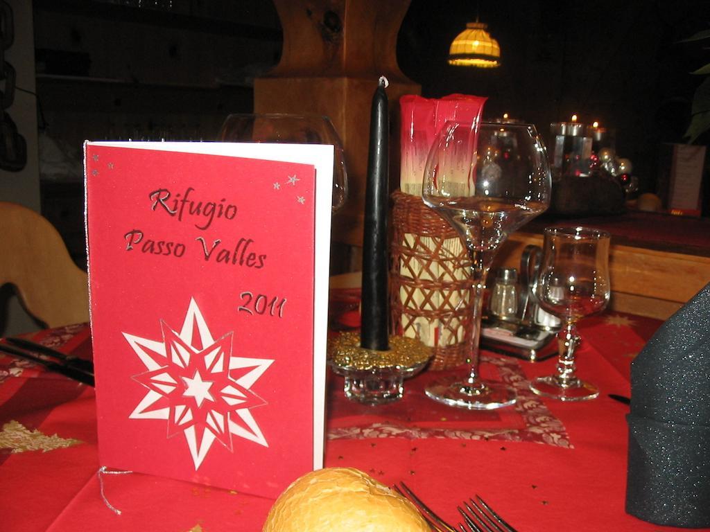 Rifugio Capanna Passo Valles Falcade Bagian luar foto